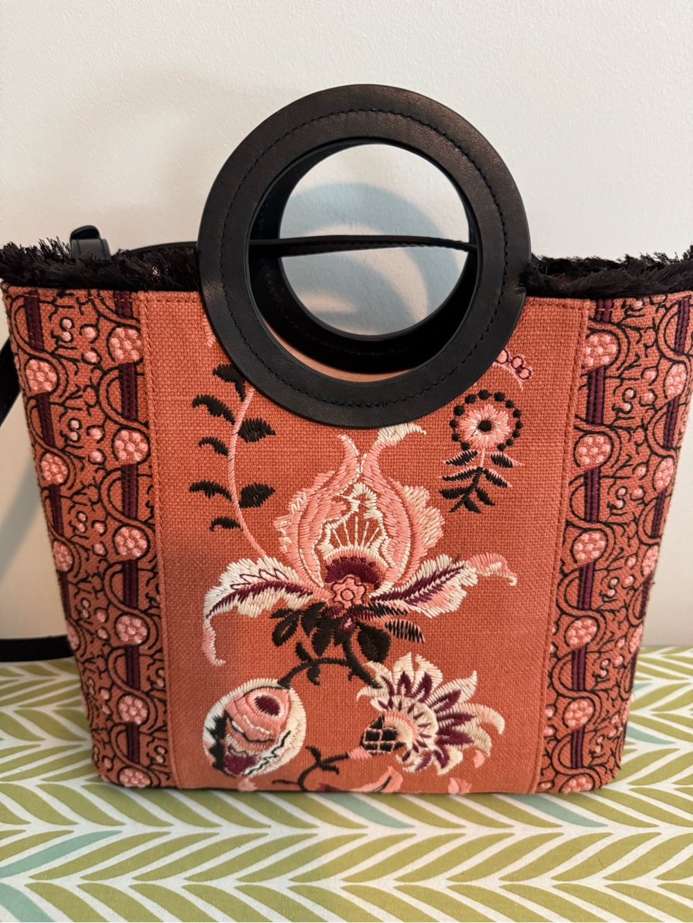 Spartina 449 Terracotta Pink Embroidered Floral Tote with Matching Zip Wallet - Picture 5 of 7
